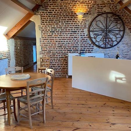 Charmant Appartement Dans Une Ancienne Ferme Nivelles Exterior foto