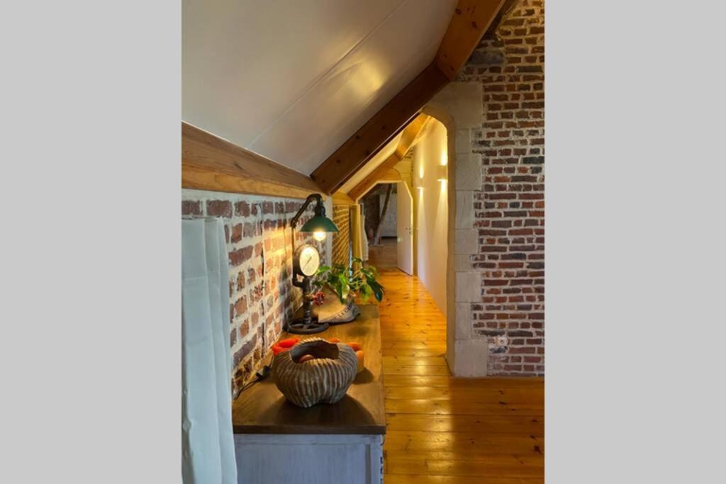 Charmant Appartement Dans Une Ancienne Ferme Nivelles Exterior foto